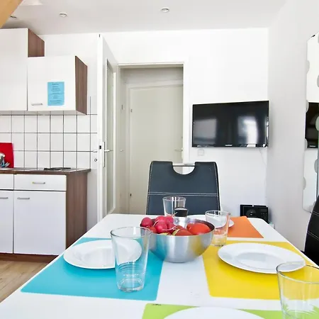 Monteurapartments In Zentraler Lage Apartman