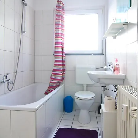 Monteurapartments In Zentraler Lage Apartamento Colónia