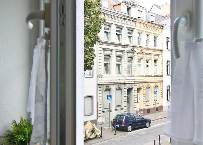 Monteurapartments In Zentraler Lage Lejlighed Köln
