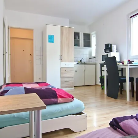 Lägenhet Monteurapartments In Zentraler Lage