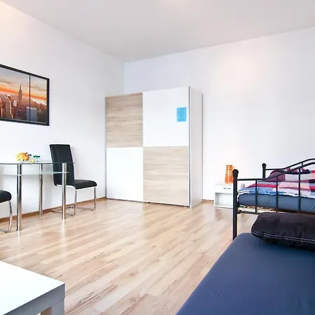 Monteurapartments In Zentraler Lage Apartmán *