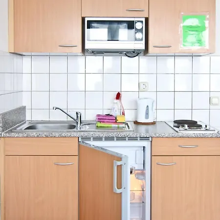 Monteurapartments In Zentraler Lage Lägenhet