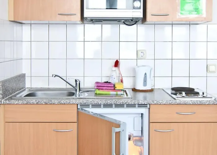 Monteurapartments In Zentraler Lage Appartamento